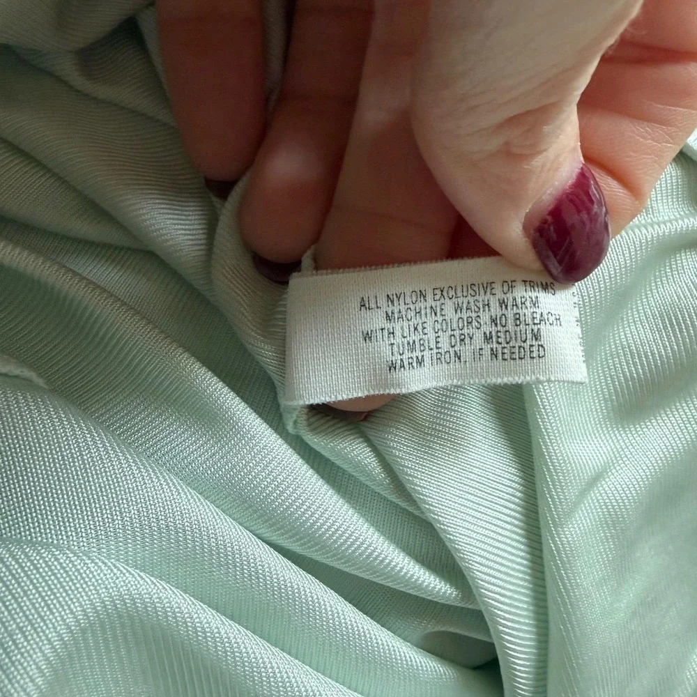 Shadowline Vintage Mint Green Lace Trim Floral Embroidered Nylon Nightgown Small